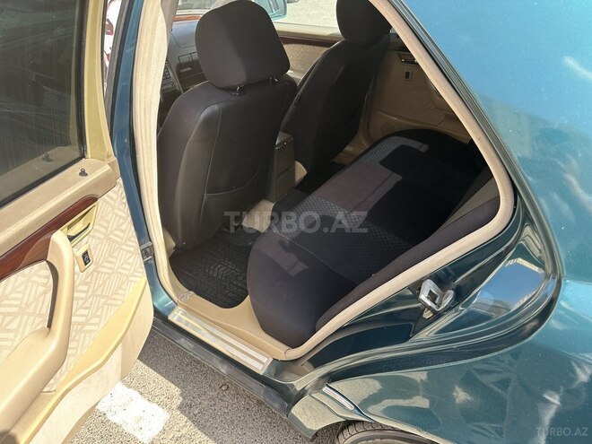 Mercedes C 220 1995, 294,000 km - 2.2 л - Sumqayıt