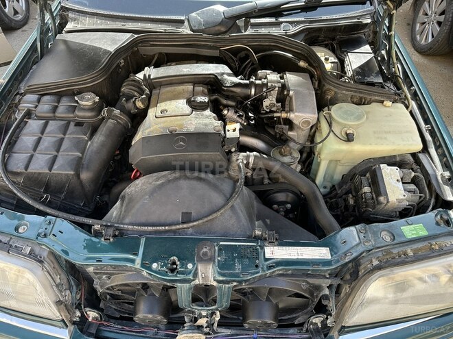 Mercedes C 220 1995, 294,000 km - 2.2 л - Sumqayıt