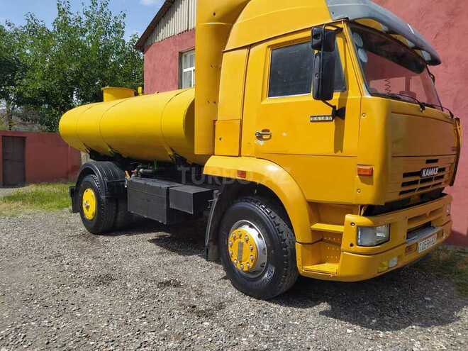 KamAz 54115 2004, 200,000 km - 11.0 l - Ağstafa