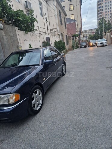 Mercedes C 200 1999, 362,352 km - 2.0 l - Bakı