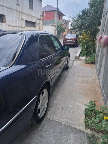 Mercedes C 200 1999, 362,352 km - 2.0 l - Bakı