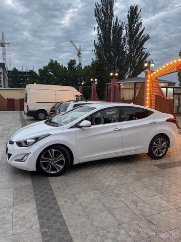 Hyundai Avante 2015, 15,000 km - 1.6 л - Sumqayıt