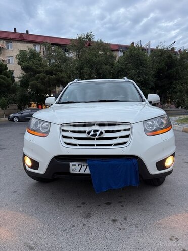Hyundai Santa Fe-1