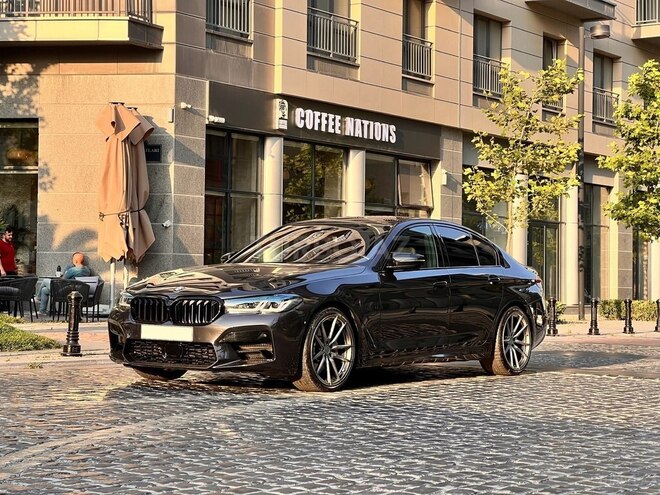 BMW 530e-3