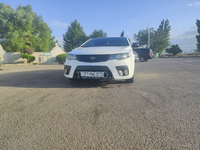 Kia Cerato Koup 2011, 242,000 km - 1.6 l - Lənkəran