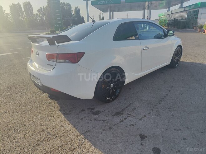 Kia Cerato Koup 2011, 242,000 km - 1.6 l - Lənkəran