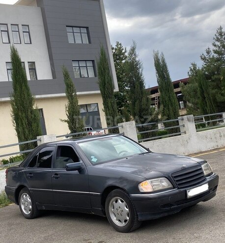 Mercedes C 220 1995, 218,484 km - 2.2 l - Bərdə