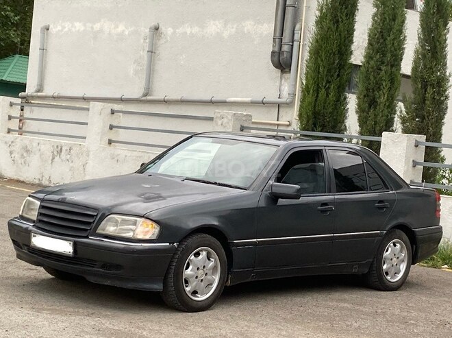 Mercedes C 220 1995, 218,484 km - 2.2 l - Bərdə
