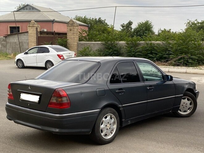Mercedes C 220 1995, 218,484 km - 2.2 l - Bərdə