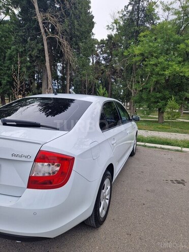Skoda Rapid 2014, 145,000 km - 1.4 l - Bakı
