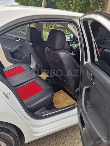 Skoda Rapid 2014, 145,000 km - 1.4 l - Bakı