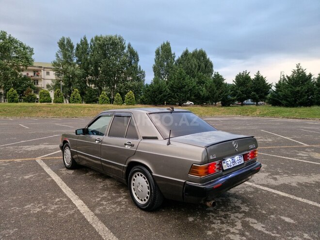 Mercedes 190 1989, 369,582 km - 2.0 l - Qəbələ