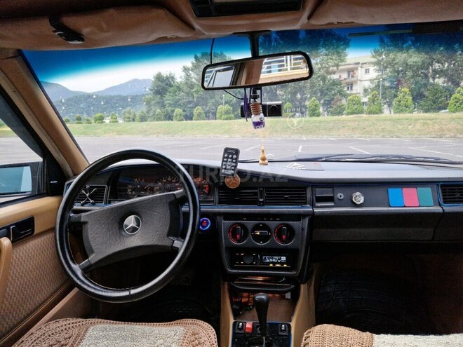 Mercedes 190 1989, 369,582 km - 2.0 l - Qəbələ