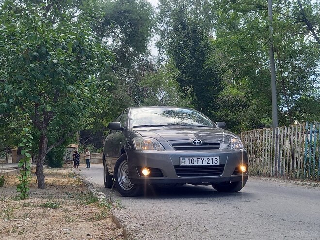 Toyota Corolla 2005, 304,000 km - 1.4 l - Sumqayıt