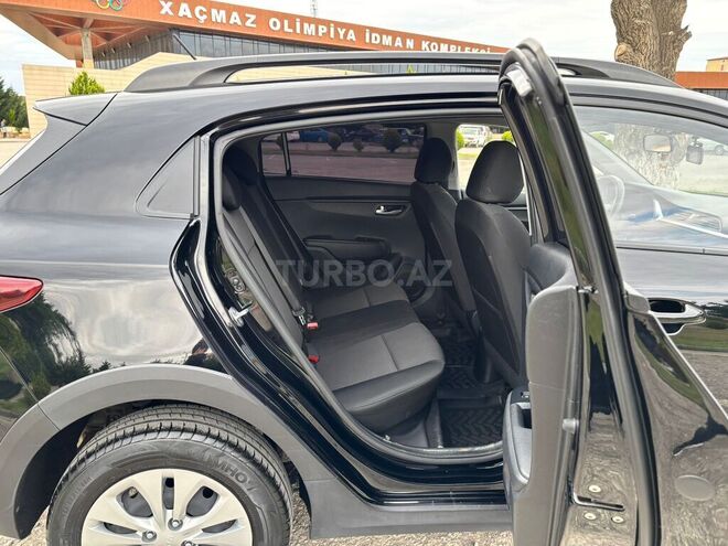 Kia Rio X-Line-7