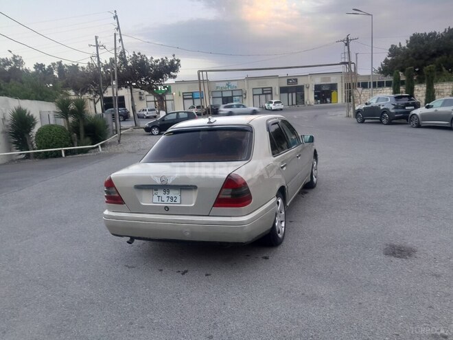 Mercedes C 180 1993, 395,428 km - 1.8 l - Bakı