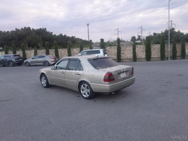Mercedes C 180 1993, 395,428 km - 1.8 l - Bakı