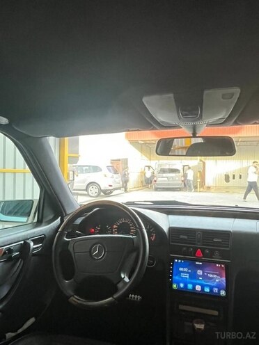 Mercedes C 240 1999, 270,000 km - 2.4 л - Bakı