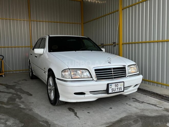 Mercedes C 240 1999, 270,000 km - 2.4 л - Bakı