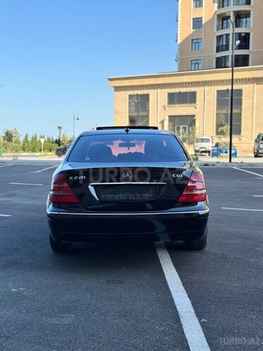 Mercedes E 220 d 2006, 306,000 km - 2.2 л - Bakı