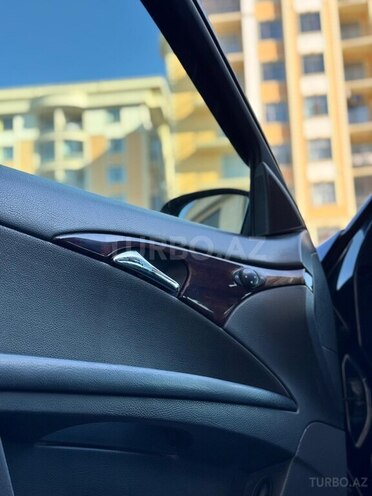 Mercedes E 220 d 2006, 306,000 km - 2.2 л - Bakı