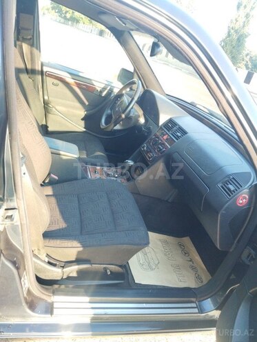 Mercedes C 220 d-14