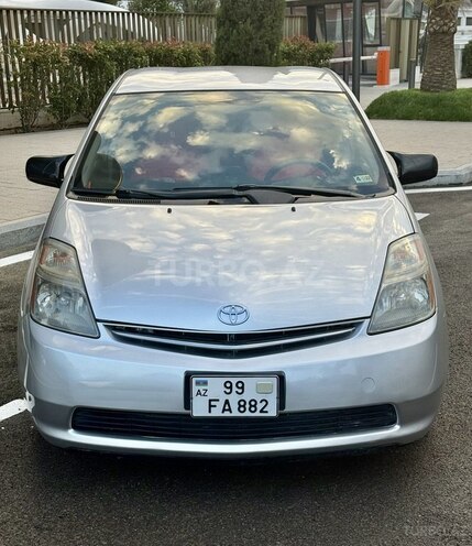 Toyota Prius-2