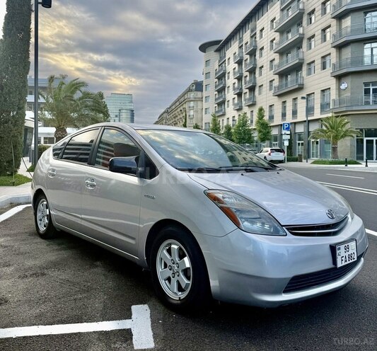 Toyota Prius-6