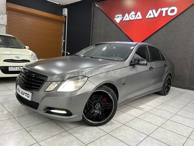 Mercedes E 220-6
