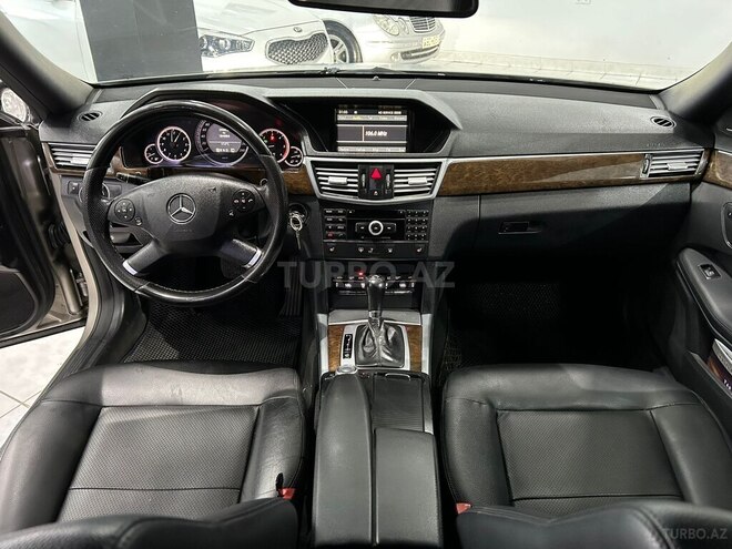 Mercedes E 220-15