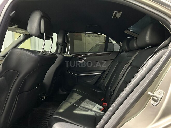 Mercedes E 220-20