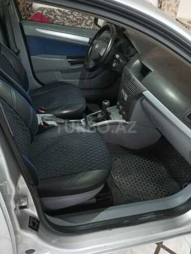 Opel Astra 2005, 192,000 km - 1.4 л - Gəncə