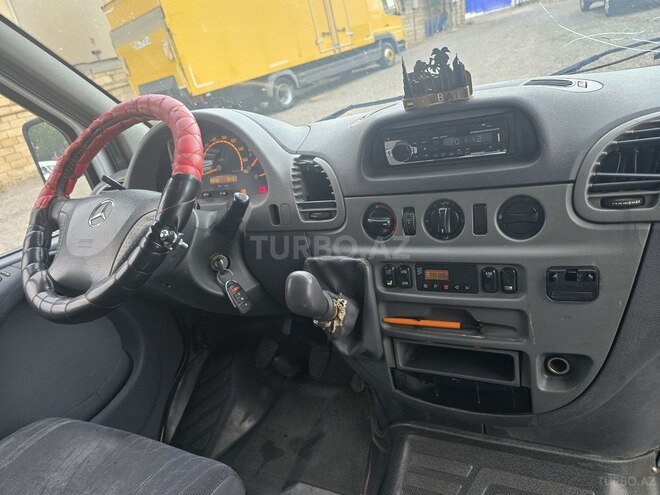 Mercedes Sprinter 208 2001, 390,000 km - 2.2 л - Bakı