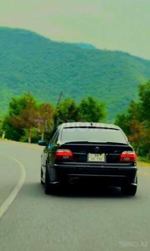 BMW 525 2001, 450,000 km - 2.5 l - Balakən