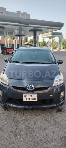 Toyota Prius-1