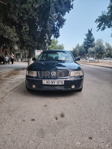 Volkswagen Passat 1999, 225,000 km - 1.8 l - Şamaxı