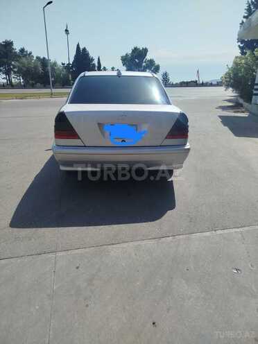 Mercedes C 200 1999, 418,000 km - 2.0 л - Bakı