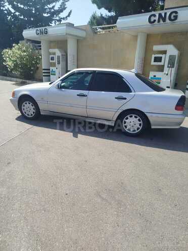 Mercedes C 200 1999, 418,000 km - 2.0 л - Bakı