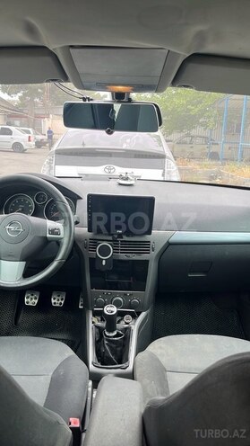 Opel Astra 2005, 385,000 km - 1.4 л - Bakı