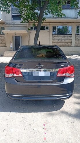 Chevrolet Cruze 2011, 524,830 km - 1.4 l - Gəncə