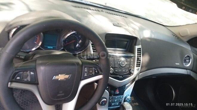 Chevrolet Cruze 2011, 524,830 km - 1.4 l - Gəncə