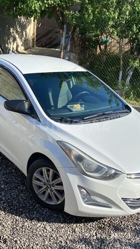 Hyundai Elantra 2015, 218,871 km - 1.8 l - Bakı