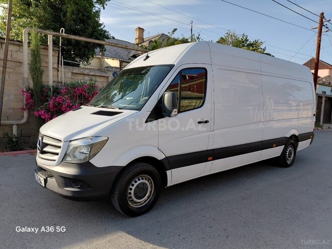 Mercedes Sprinter 519 2017, 393,271 km - 2.2 l - Bakı