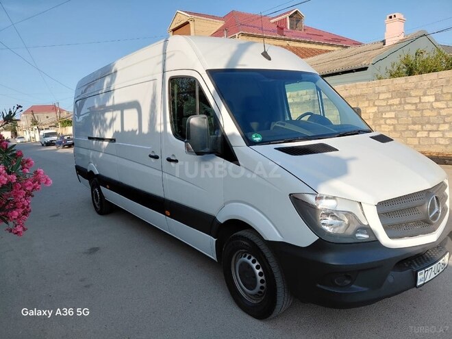 Mercedes Sprinter 519 2017, 393,271 km - 2.2 l - Bakı