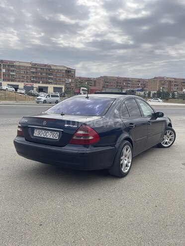 Mercedes E 220 2002, 513,000 km - 2.2 l - Bakı
