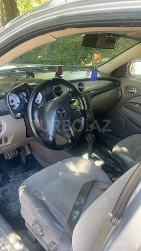 Mitsubishi Outlander 2005, 265,000 km - 2.4 l - Yevlax