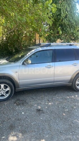Mitsubishi Outlander 2005, 265,000 km - 2.4 l - Yevlax