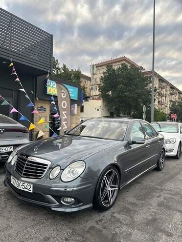 Mercedes E 300 2005, 255,000 km - 3.0 l - Bakı