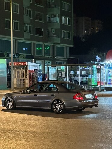 Mercedes E 300 2005, 255,000 km - 3.0 l - Bakı