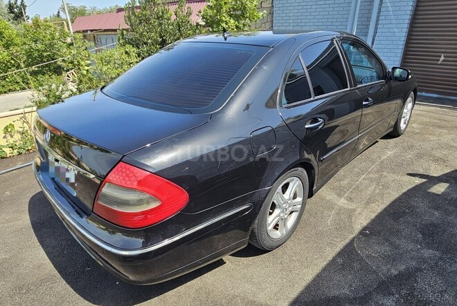 Mercedes E 220 d 2008, 390,801 km - 2.2 l - Bakı